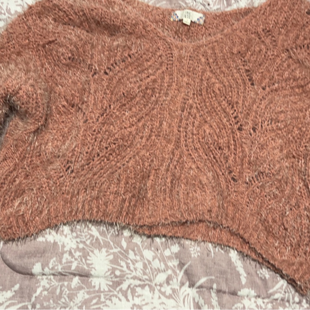Crop sweater